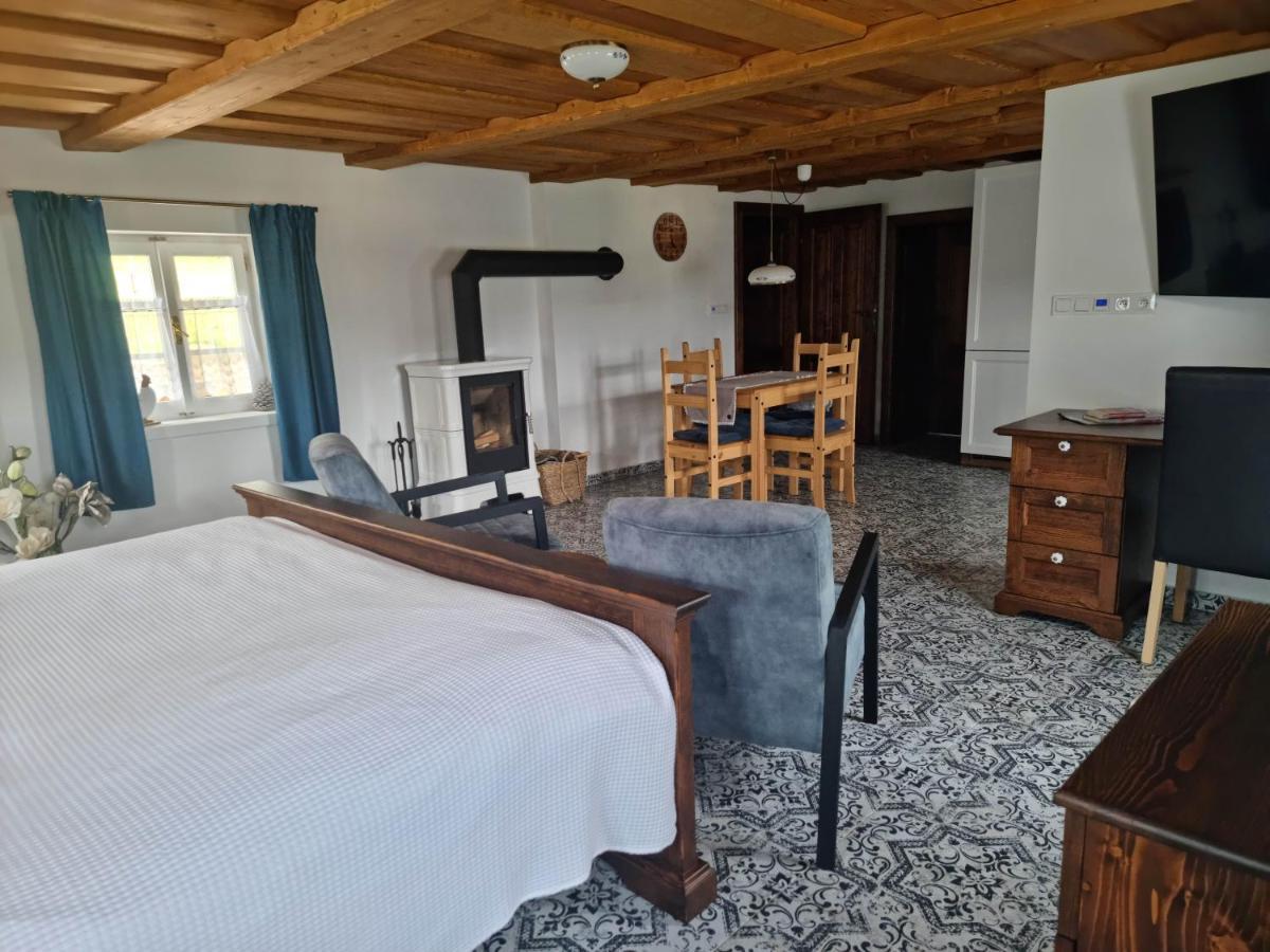 Luxusni Apartman S Krbem - Kunraticke Svycarsko Kunratice  Екстериор снимка